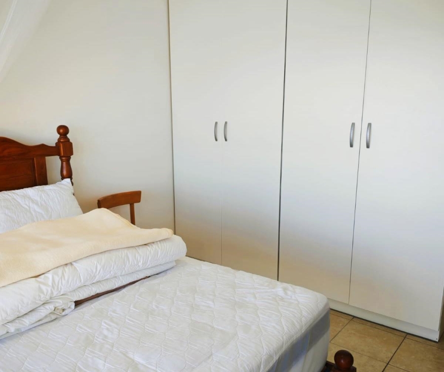 2 Bedroom Property for Sale in De Kelders Western Cape